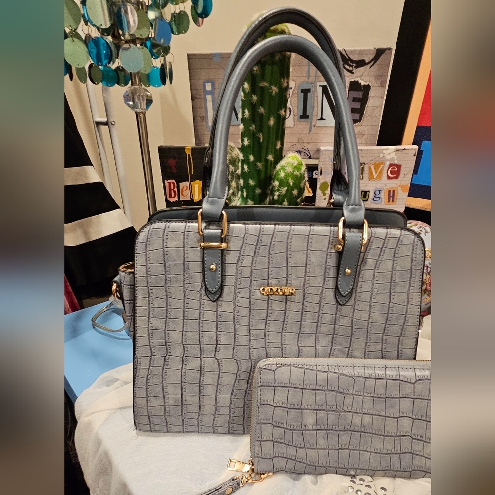 Oliver Gray Satchel and Wallet Set with Structured Design and Smooth Finish
